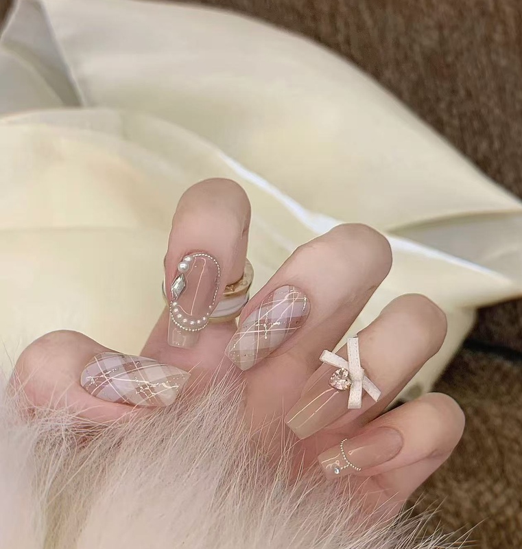 Large Shell-Shaped Pure Handmade Wearable Nail Pieces, Sparkling and Detachable, Wholesale Nail Art Blind Box Large Shell-Shaped Pure Handmade Wearable Nail Pieces, Sparkling and Detachable, Wholesale Nail Art Blind Box