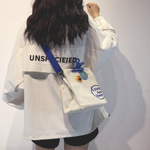 Small bag Girl new 2022 Summer Canvas Single Shoulder Sloped Satchel wave Han version Fashion personality 100 lap girl cloth bag