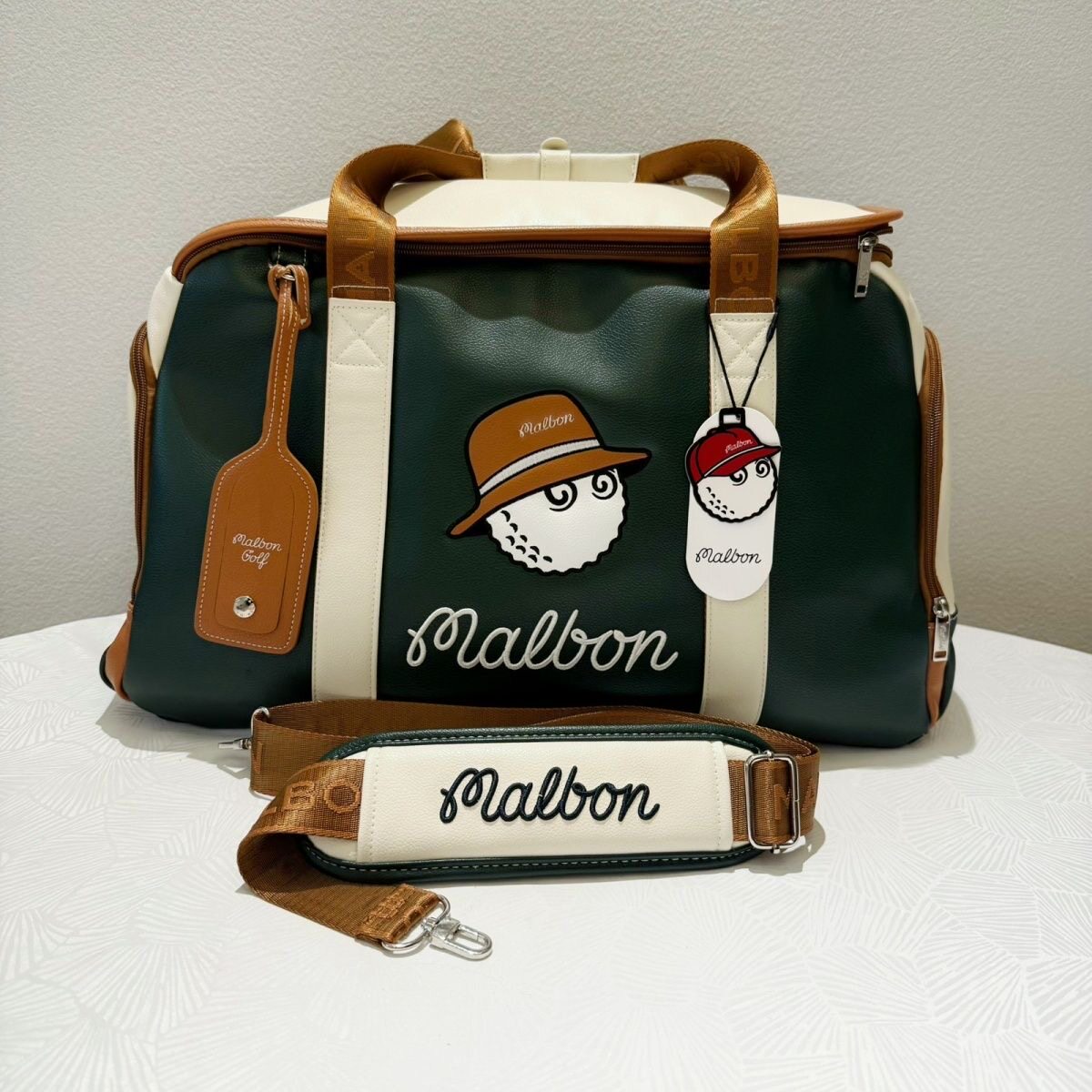Malbon's new korean golf apparel bag – a unisex bucket bag with a