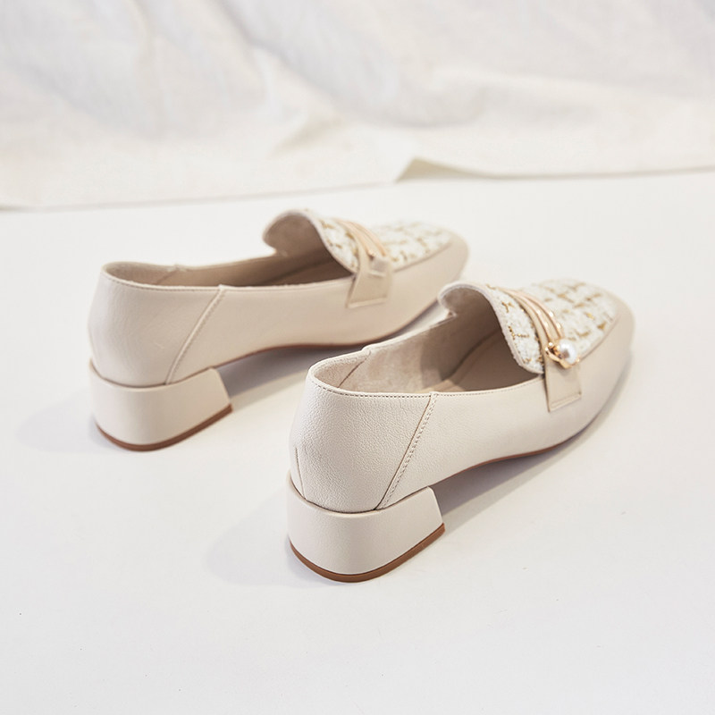 Small fragrance style single shoes women's 2022 new spring net red medium-heeled shoes women's thick-heeled British style small leather shoes