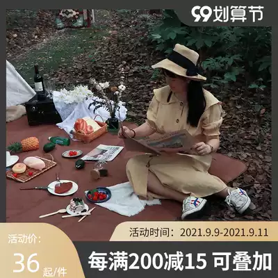 Picnic mat spring outing moisture-proof mat thickened outdoor picnic lawn floor mat portable outing waterproof Oxford picnic cloth