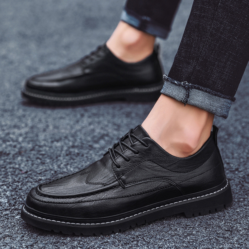 Men's shoes summer breathable new brogue leather shoes men's soft bottom men's casual shoes lace-up trend British fashion shoes