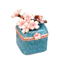 (Self-operated) PICALS jewelry box high-end cherry blossom earrings jewelry storage creative proposal ring box gift