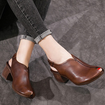 20 summer new ethnic wind genuine leather polished womens shoes retro style heel Roman shoes comfortable and soft coarse heel fish mouth sandals