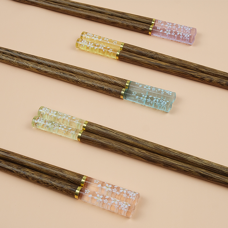 Jianmin chicken wings wooden chopsticks one person, one chopsticks, one pair of special people, one pair of family 2021 new cherry blossoms with high value
