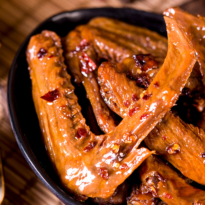 Kufei Le Spicy Duck Wings Snack, Marinated Ready-To-Eat Duck Meat Snack, Hunan Specialty, Freshly Packed