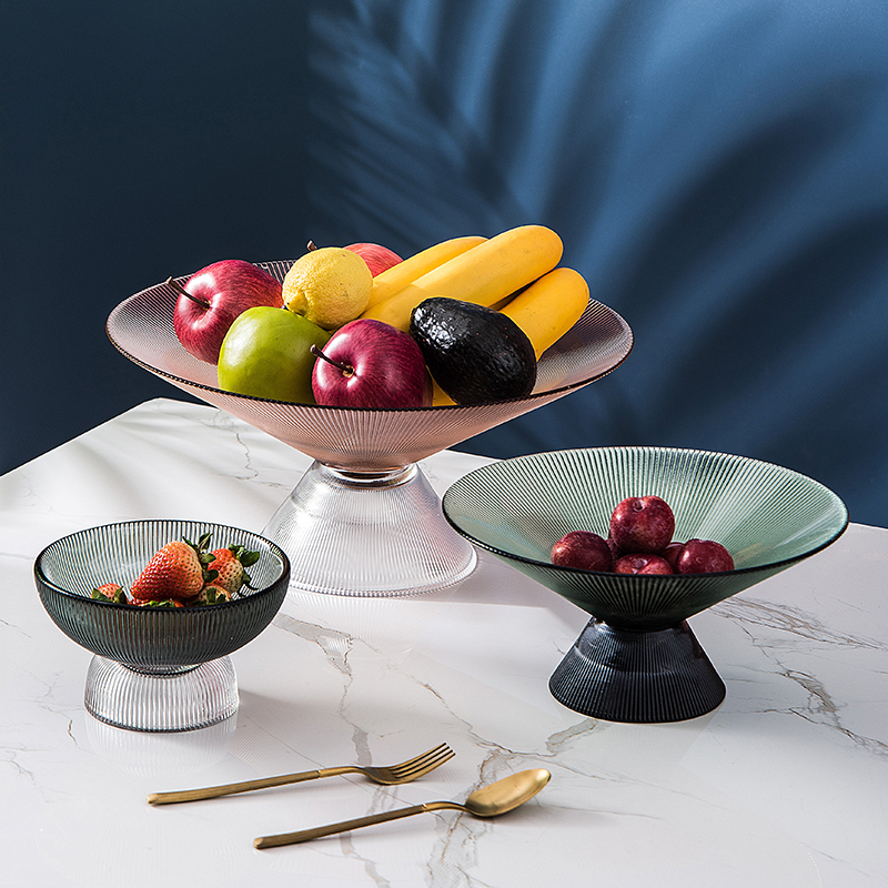 Nordic light luxury style 2020 new fruit plate modern home living room tea table glass large fruit bowl snacks candy plate