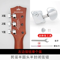 Полузвековое полу -циркулярное серебро (1 слева)