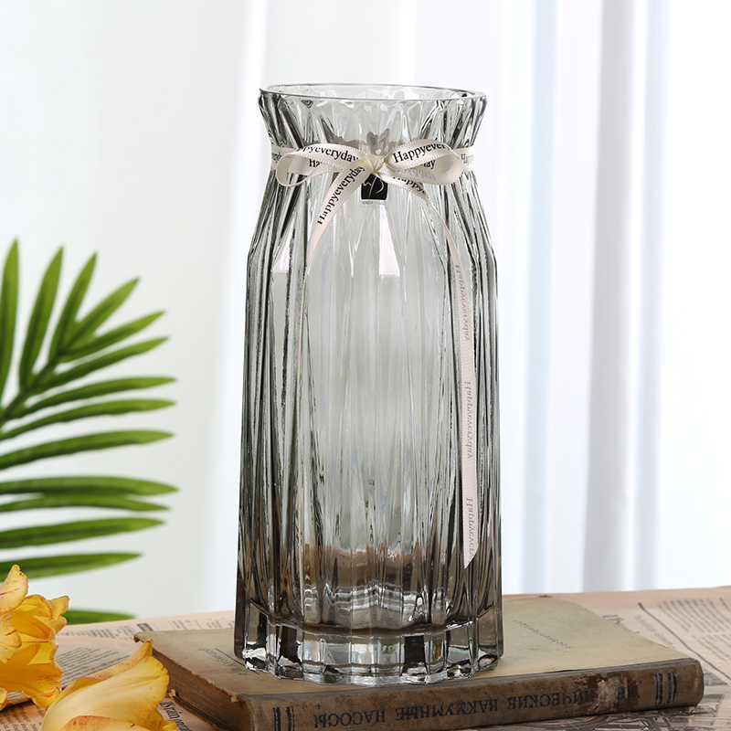 Creative large glass bottle transparent colored water peels rich and expensive bamboo lilies rose vertical edge vase living room flower arrangement pendulum pieces