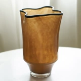 Стиль среднего возраста Черный край