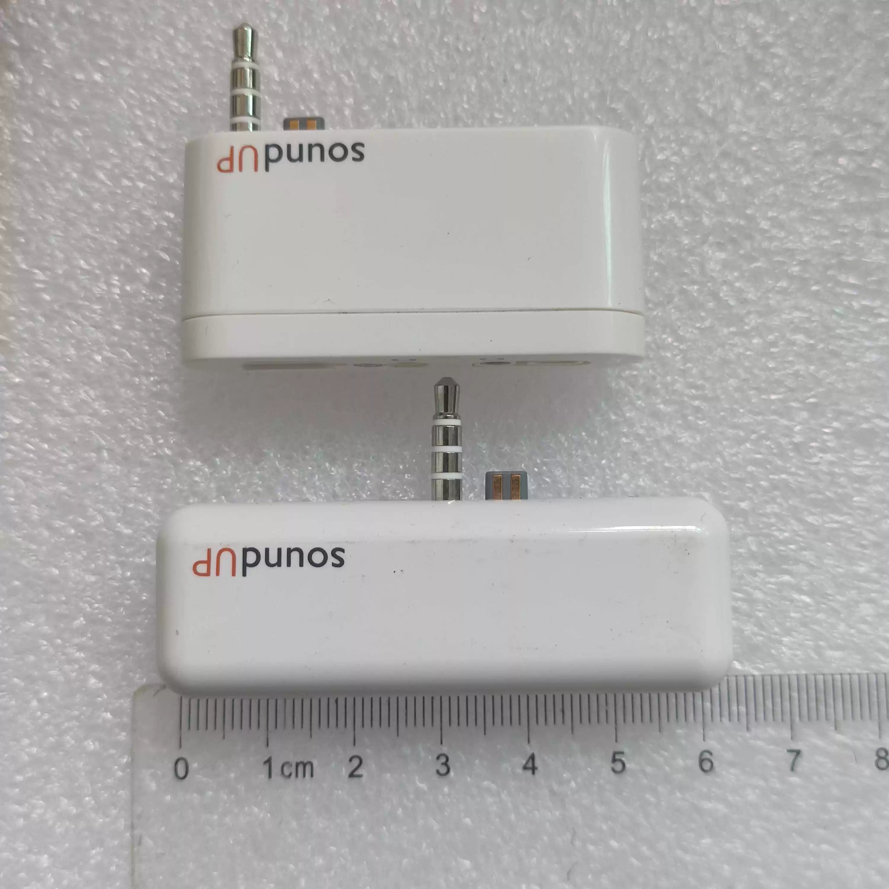3.5mm one-to-two headphone extension cable ipod mini 4g one-to-two audio converter head soundUP