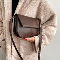 Autumn and winter bag womens bag 2021 new texture niche soft leather premium this year popular popular popular shoulder bag women