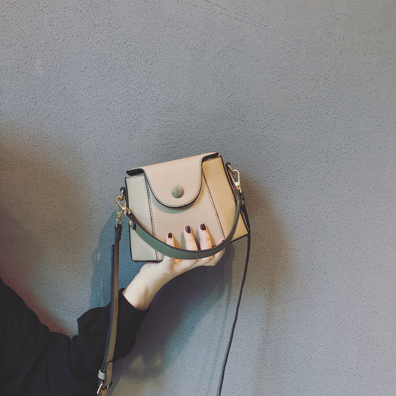 Zonie van Flagship Store Lady Bag Bag France Small Crowd Texture Buckets Slanted Satchel Bag 2022 New wave Advanced