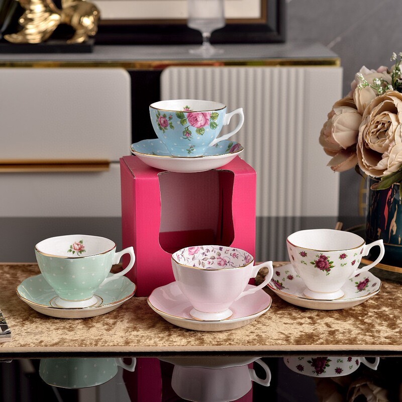 Royal Albert High-Quality Exquisite Rose-Patterned Bone China Coffee Cup and Saucer, English-Style Tea Set, European-Style Luxury Cup