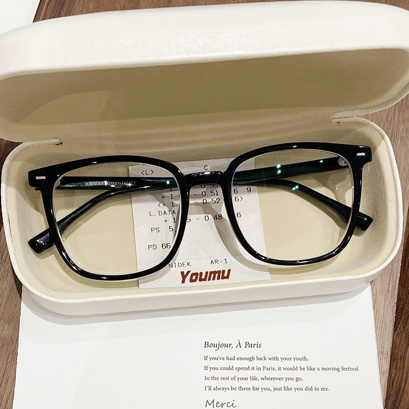 Black-Framed Cool Gray Anti-Blue Light Glasses for Men, Can Be Customized with Prescription Lenses, Slimming Effect, Anti-Radiation, Myopia Glasses for Women, Make Large Faces Appear Smaller Black-Framed Cool Gray Anti-Blue Light Glasses for Men, Can Be Customized with Prescription Lenses, Slimming Effect, Anti-Radiation, Myopia Glasses for Women, Make Large Faces Appear Smaller
