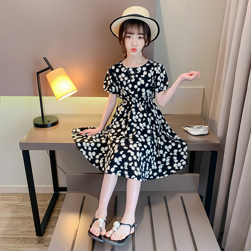 Girls little daisy dress summer dress 2020 new style middle and large children's foreign school girl floral princess dress can be salt can be sweet