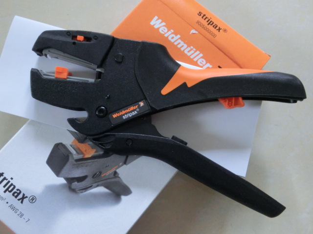 Import German weidmuller Weidmüller exfoliating pliers STRIPAX 9005000000