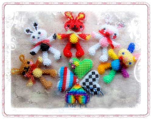 DIY Handmade Beaded Electronic Drawing Wufu Rabbit DW0565 Chinese Form