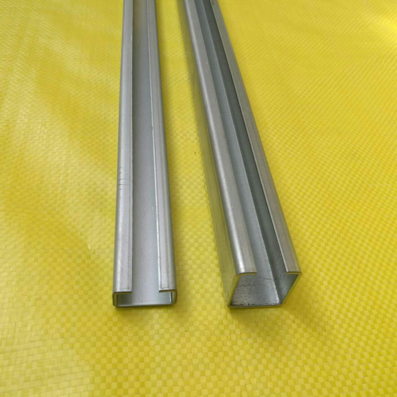 Rail guide Galvanized c-type steel stainless steel slide guide Heavy sliding door guide Pipe clamp c-type slide groove