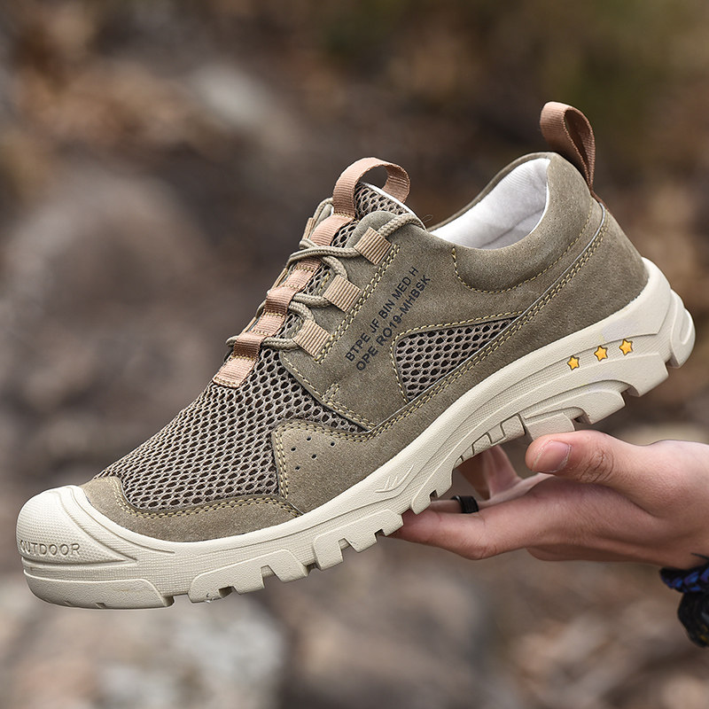 2019 Summer new outdoor climbing shoes men's summer breathable anti-slip wear and light low helping mesh face hiking shoes