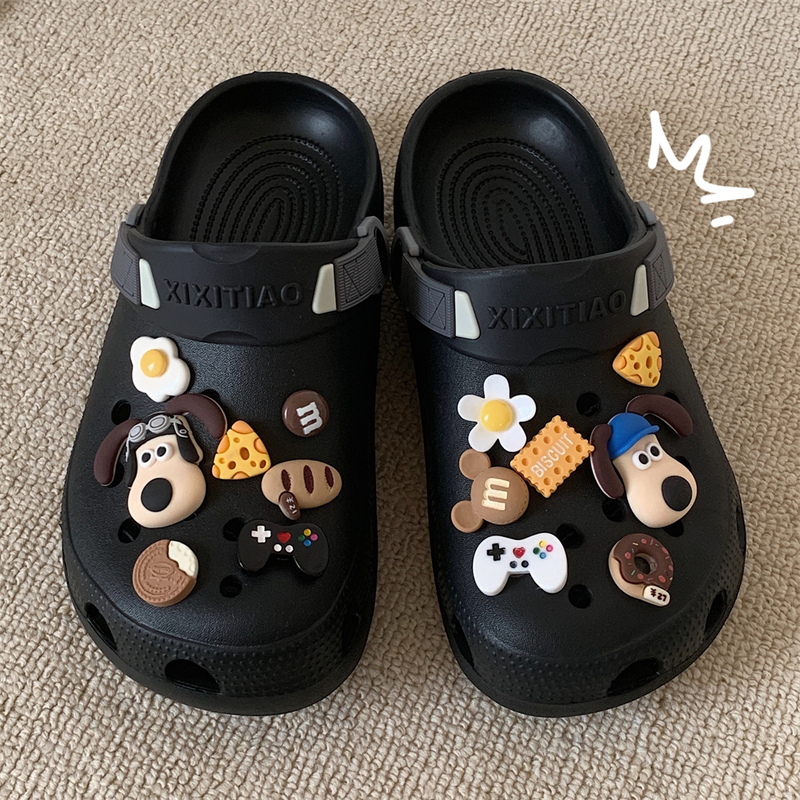 Women's Cute Versatile Trendy Clogs with Eva Cushioning, Creative Summer Outdoor Wear New Style Hole Shoes for Men