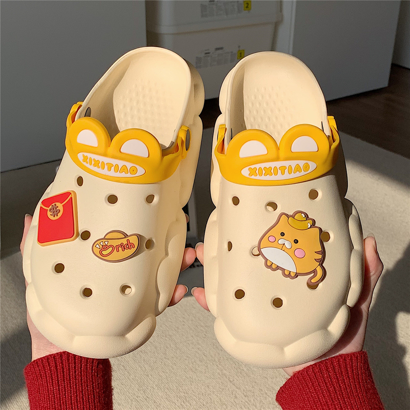 Casual Indoor Bathroom Non-Slip Versatile Eva Slippers for Women, Summer Cartoon Cute Little Tiger Beach Clogs