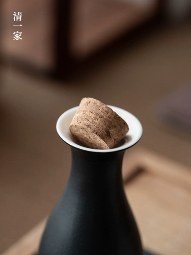 Японский керамический большой диспенсер для вина для домашнего использования, комплект, простой и элегантный дизайн, 400 мл