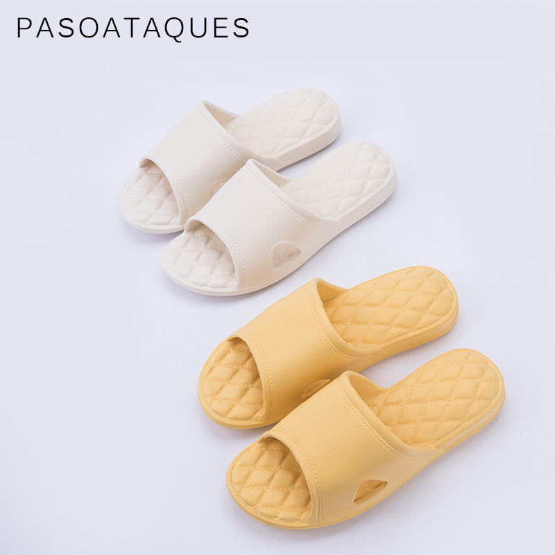 Buy one send a home lovers slippers Male cool tugs Home Four Seasons bath Bath Water Leak Non-slip Anti-Bacteria