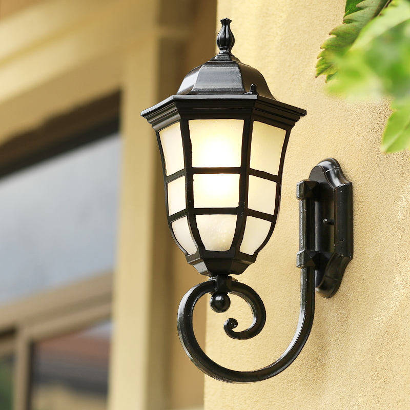 Outdoor Wall Lamp Eurostyle Waterproof Retro Gangway Balcony Light Outdoor American Terrace Villa Garden Patio Gate Lights