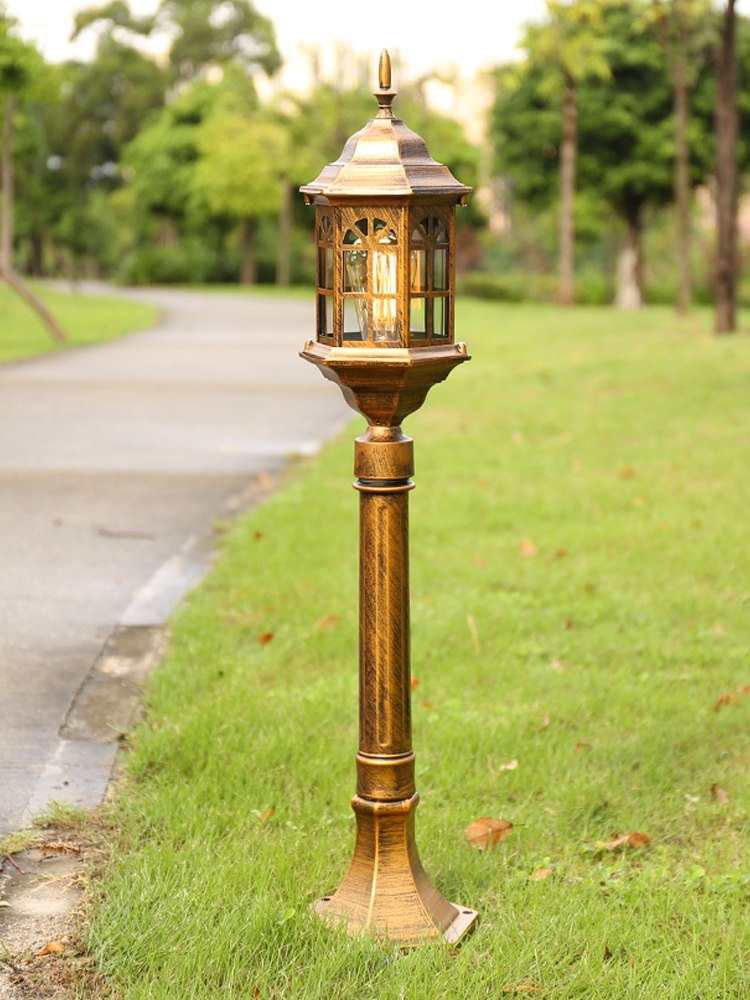 Outdoor garden lawn lamp waterproof American grass corridor aisle lamp outdoor European villa garden landscape street lamp