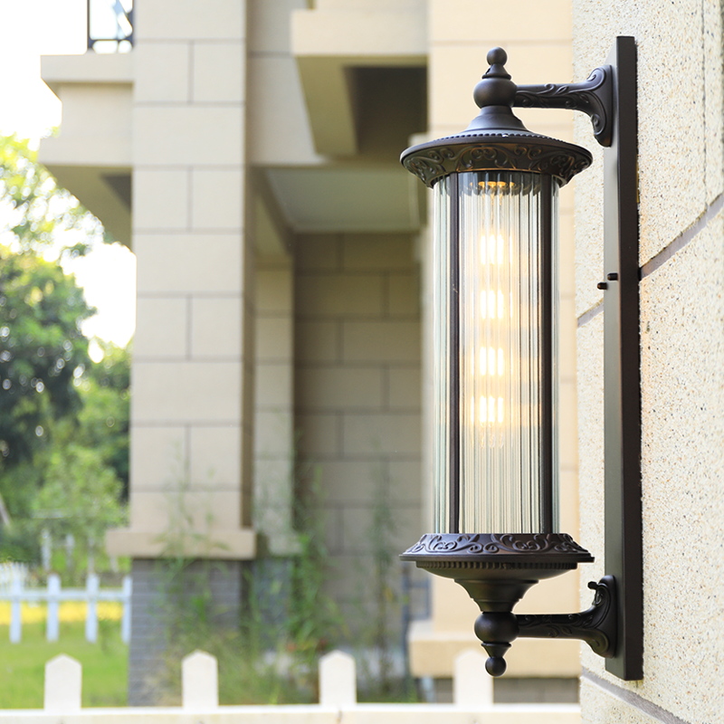 Outdoor wall lamp waterproof retro simple corridor aisle balcony wall lamp outdoor villa courtyard gate garden lamps