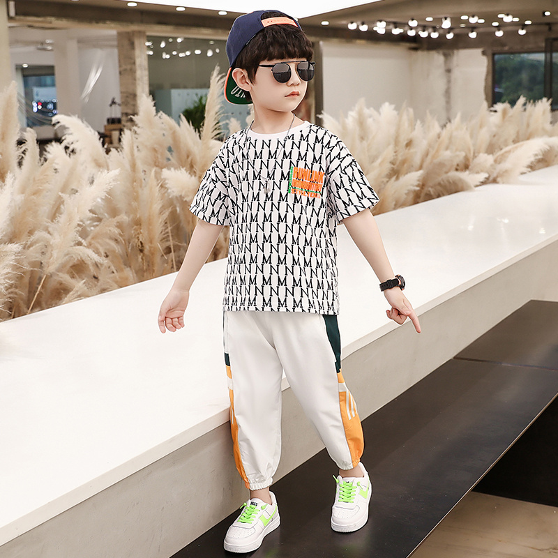South Korean fashion boy clothes boy summer clothing suit 2022 new children's foreign palate net red handsome and casual two-style tide