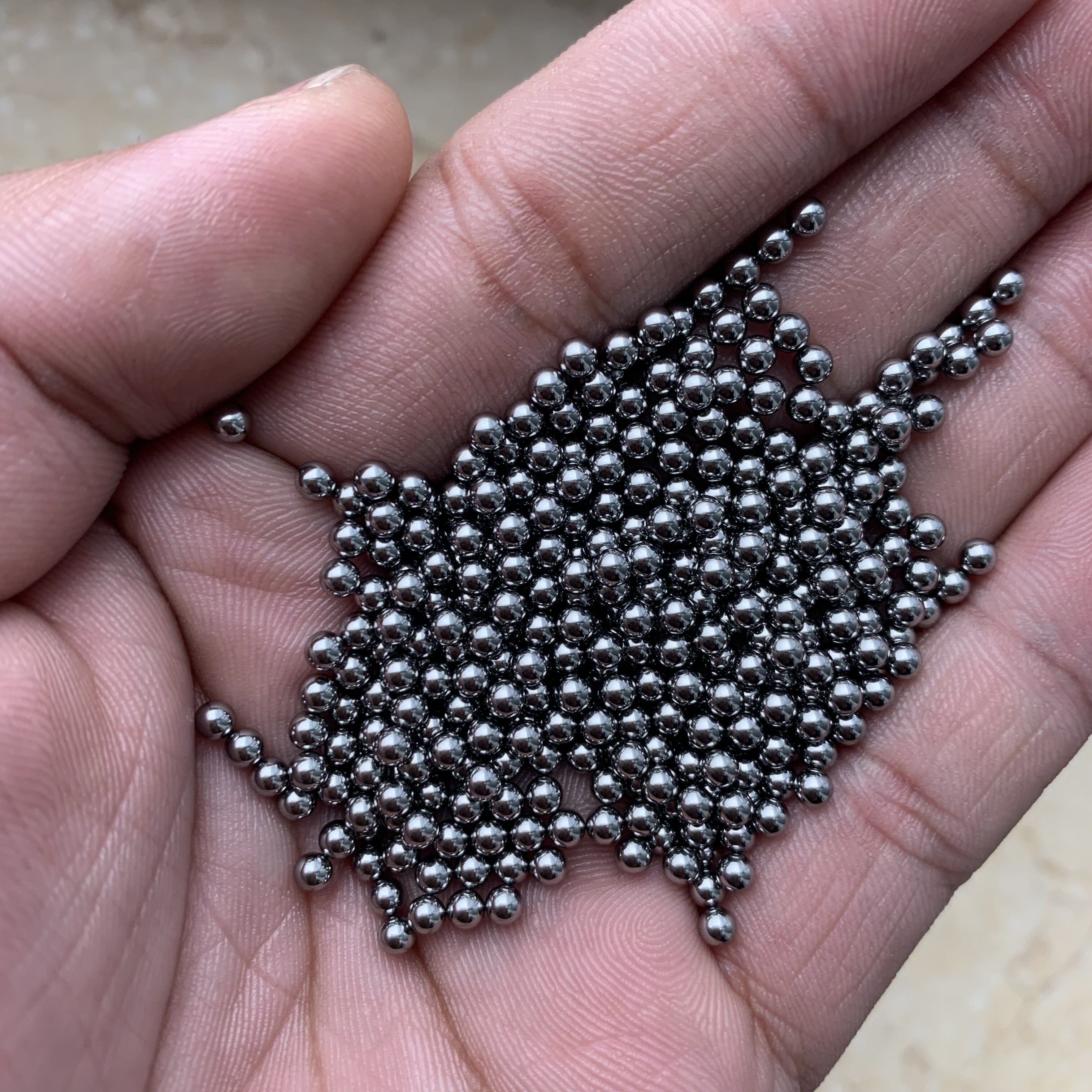 Precision steel ball bearing steel ball stainless steel ball steel ball 3 yuan 300 grains 2 98mm screw guide rail special