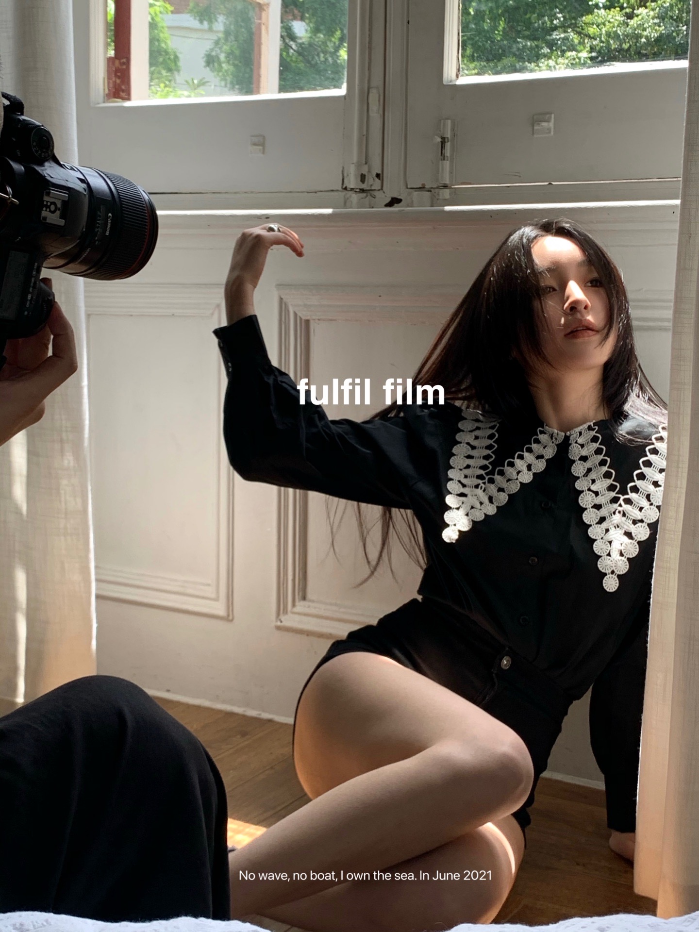 FFU doll collar long-sleeved shirt women's design sense niche French retro puff sleeves sweet age-reducing three-color top