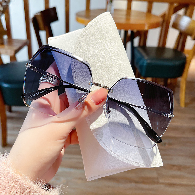 EW Sunglasses Anti-UV Strong Light Driving Special High-end Sunglasses Women Anti-UV Large Face Thin Glasses