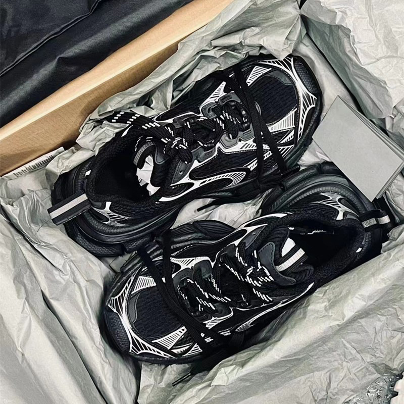 A Budget Alternative! Paris 3XL Black Dad Shoes for Men, New Spring Model, Ins Runway Style, Thick-Soled Height-Increasing Shoes for Women