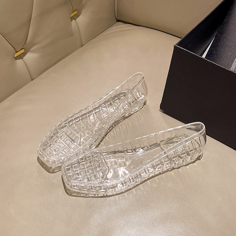 Korean Popular Clogs for Women 2025 Summer New Flat-Soled Beach Comfortable Versatile Hollow Breathable Crystal Sandals Korean Popular Clogs for Women 2025 Summer New Flat-Soled Beach Comfortable Versatile Hollow Breathable Crystal Sandals