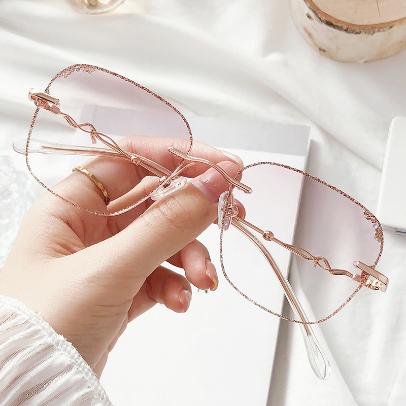 Frameless myopia glasses women's finished finished diamond cut edge discoloration astigmatism can be matched with degrees with borderless eyes ultra-light