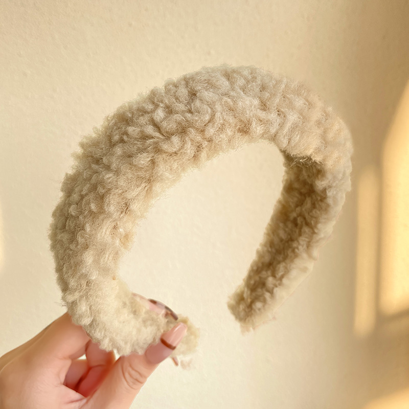 images 2:High-level lamb hair hoop shampoo face-washed head hoop high skull head anti-skid blade card new hair tie in 2022