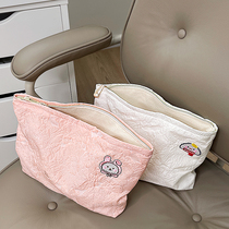 Jacquard cosmetic bag women portable travel 2021 new high value Skin Care Cosmetics brush storage bag finishing bag