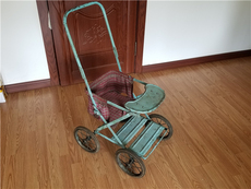 Декорации и Реквизиты для кино 儿童推车