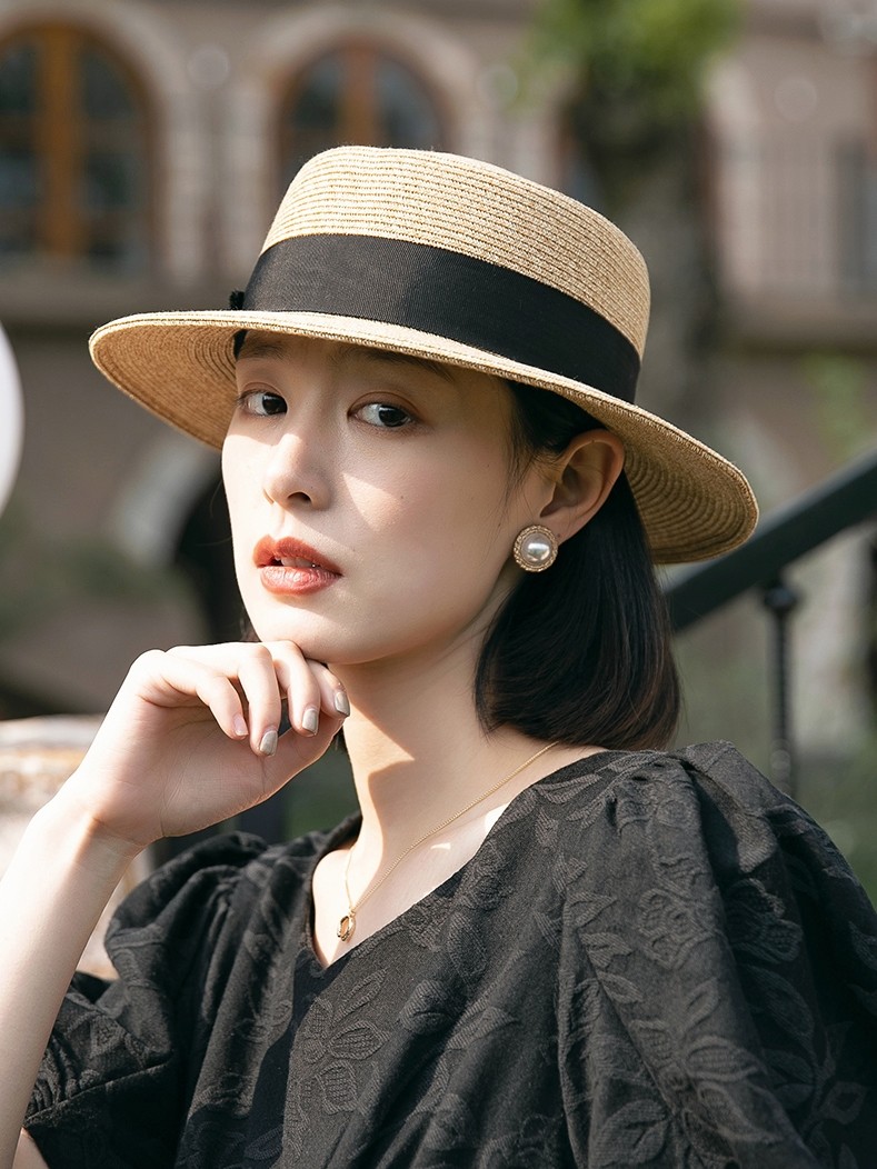 French new flat eaves straw hat female summer sun hat Japanese Joker wide eaves sunscreen hat flat sun hat tide hat