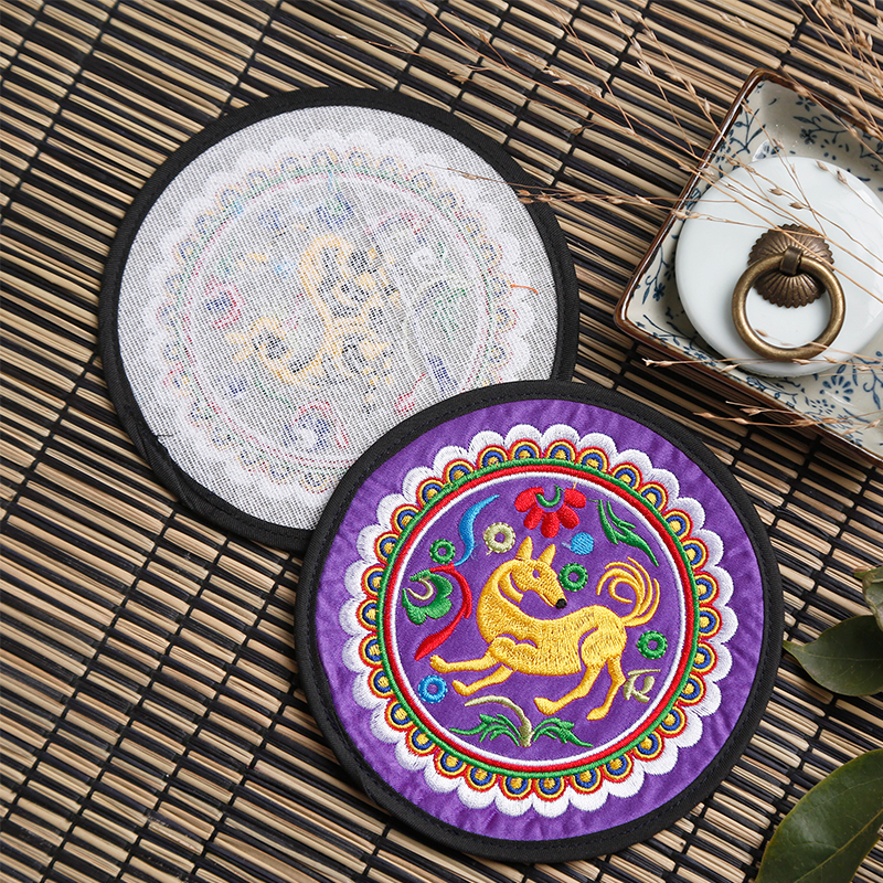 Milo Jia Dong Jinzhong style retro National style 12 Zodiac round table mat fabric embroidery cotton linen insulation coaster