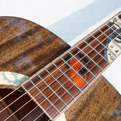 LuckyCat Lucky Cat Guitar Peach Blossoms ВСЕ ЕДИНСТВЕННАЯ ГИТАРНАЯ КАТСМАЛЬНАЯ ИНДИВРУМЕНТА 2 & MIDDOT;