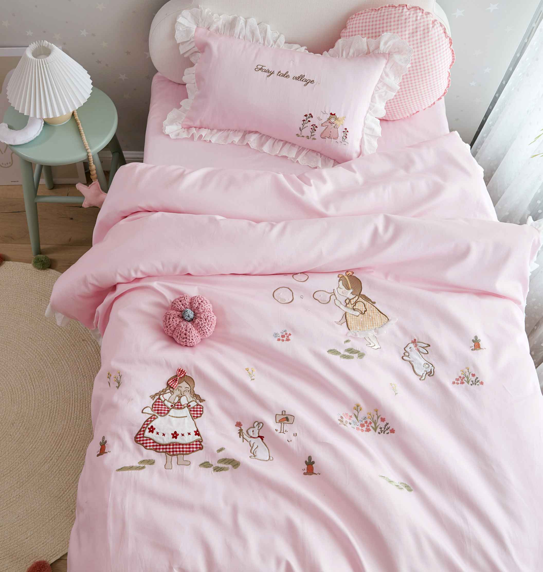 60 all-cotton gondolads children Three sets cute cartoon patch cloth embroidered pure cotton quilt cover boy girl bed bedding-Taobao