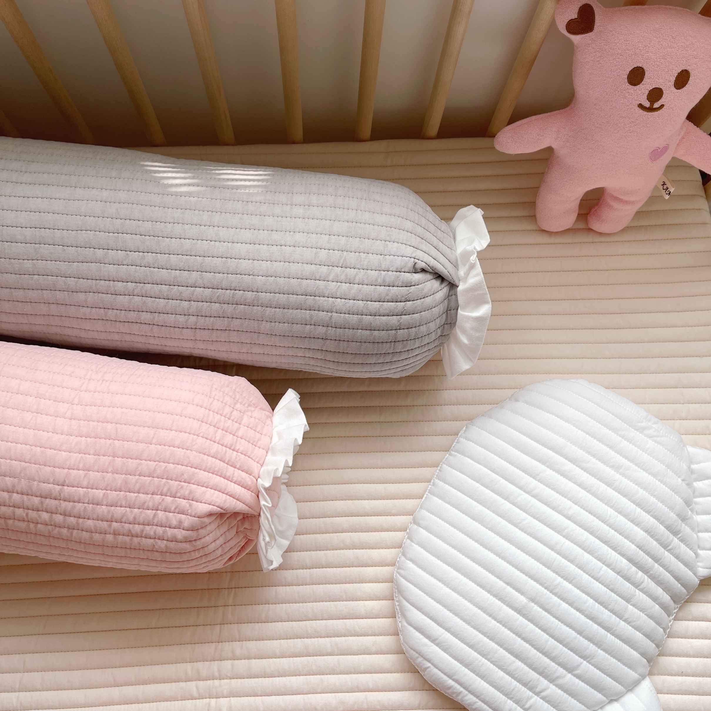 Korean quilted girl candy column clip leg cylinder pillow crib stuffed long strip pillow sofa cushion waist pillow