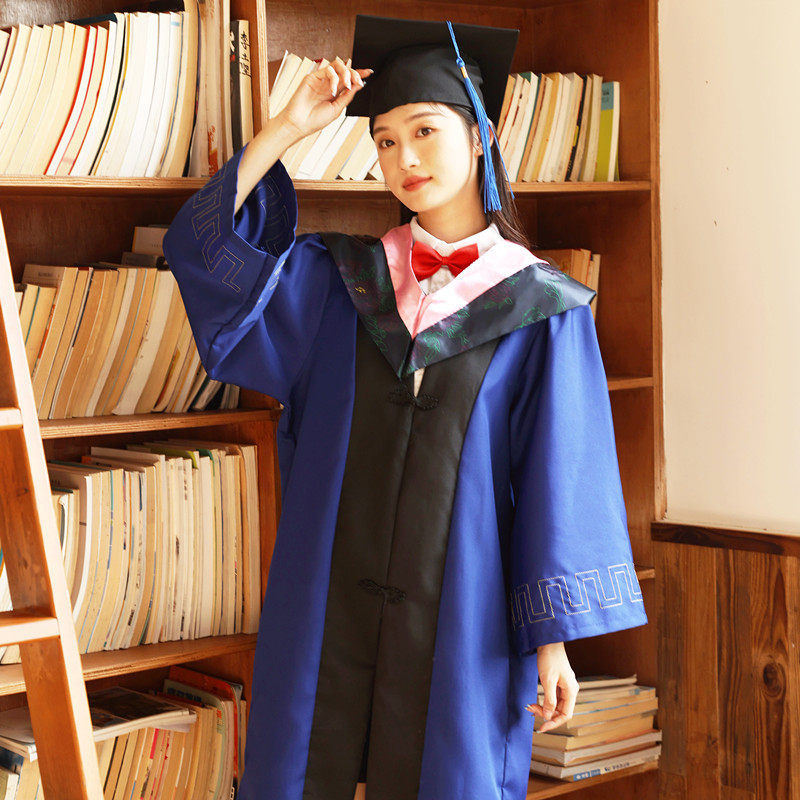 毕业季必看!学位服、硕士服、学士服穿搭秘籍,拍出超A毕业照📸_学生校服_淘宝服装网