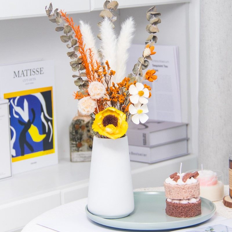 Advanced Dry Flower Natural Flower Bouquet Red Lu Creative Living Room decorated in wind swing parts