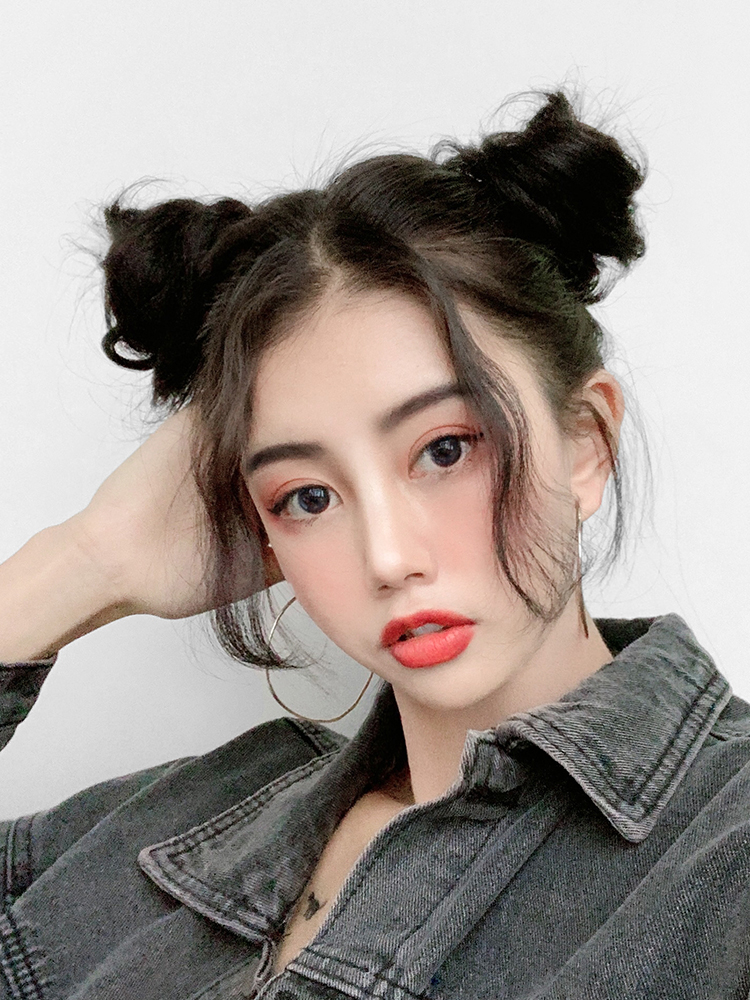 Double ball head wig female natural bud bun hair ornaments Dish hair device Fluffy simulation hair straight hair circle wig bag