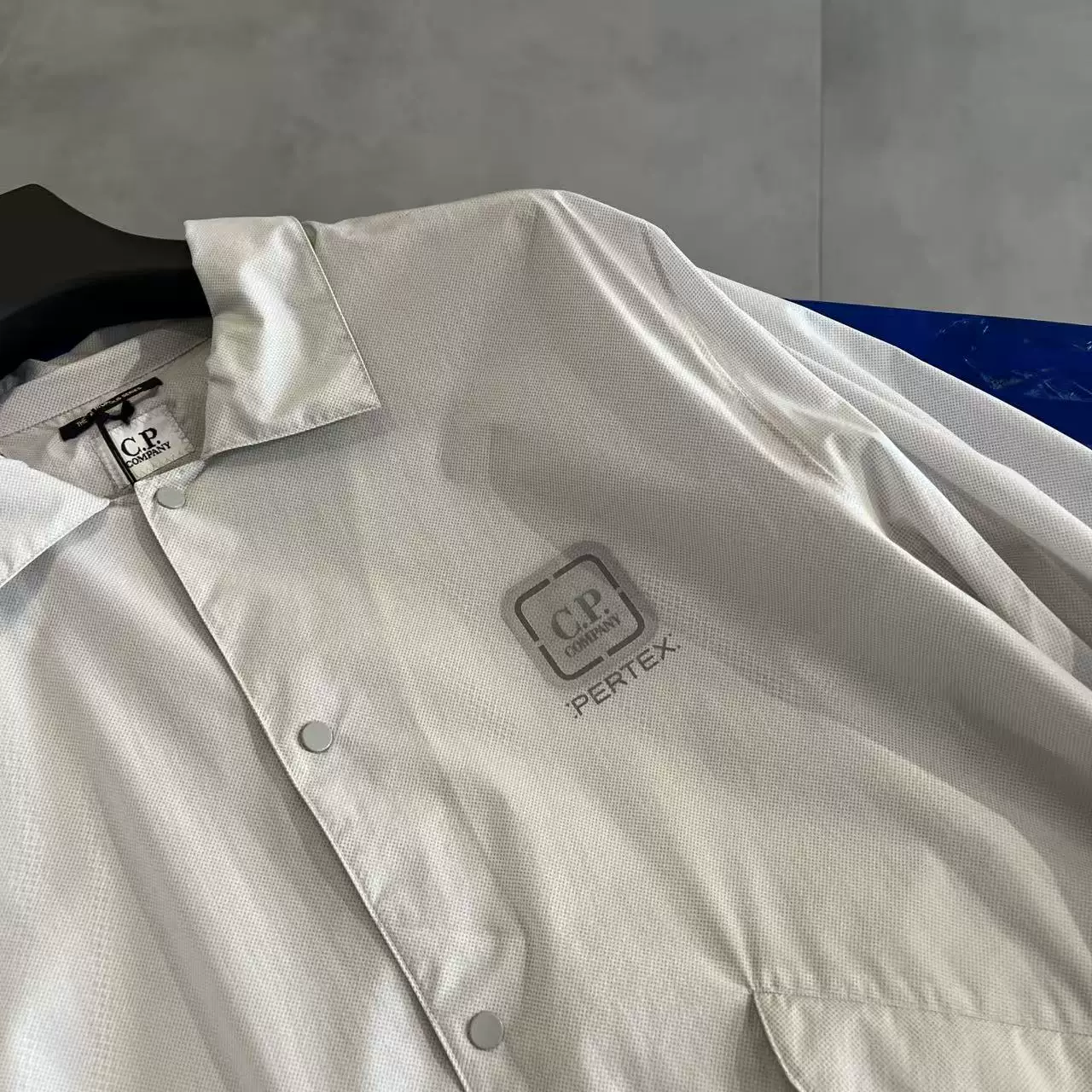 Cp company same style for men and women, multi-color selection, pretex fabric jacket, non-returnable